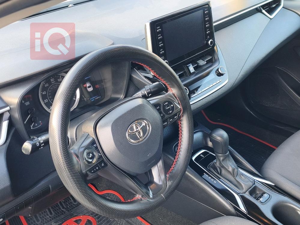 تۆیۆتا کۆرۆلا